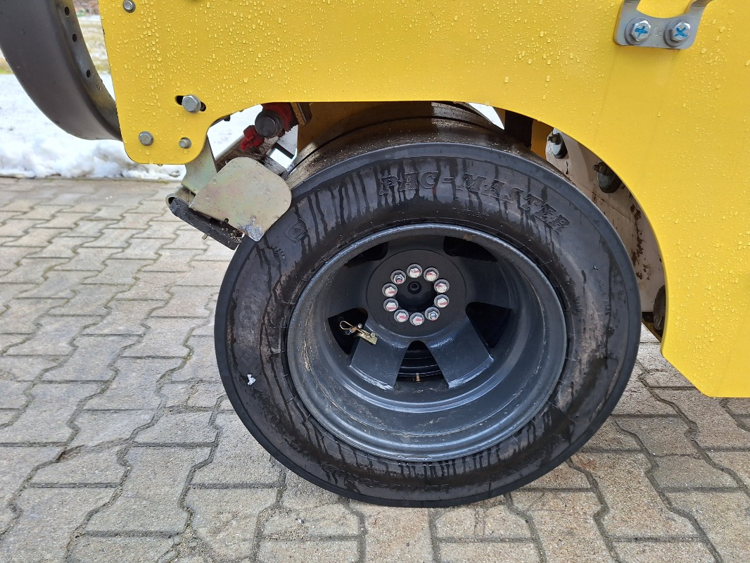 BOMAG DE BW 100 AC-5 Stage V/Tier 4f - Compacteur: photos 4 BOMAG DE BW 100 AC-5 Stage V/Tier 4f - Compacteur: photos 4