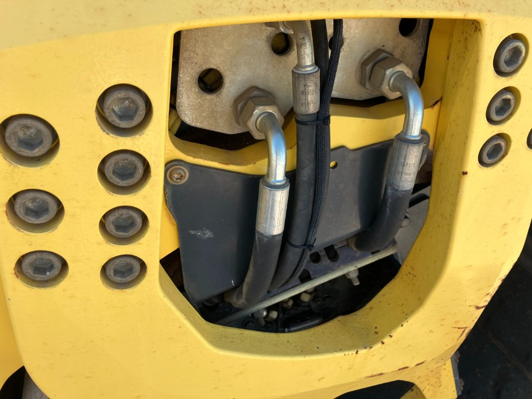 Rouleau compresseur BOMAG DE BW 161 AD-5  Stage IIIb/Tier 4i: photos 16