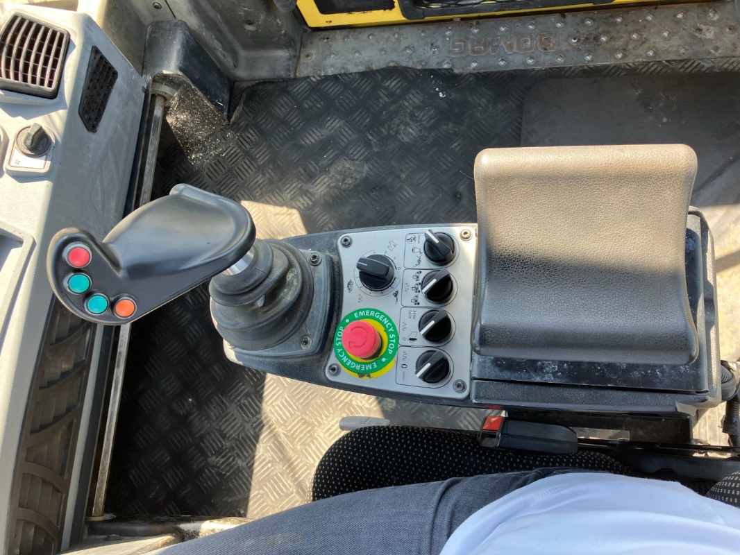 Rouleau compresseur BOMAG DE BW 161 AD-5  Stage IIIb/Tier 4i: photos 6