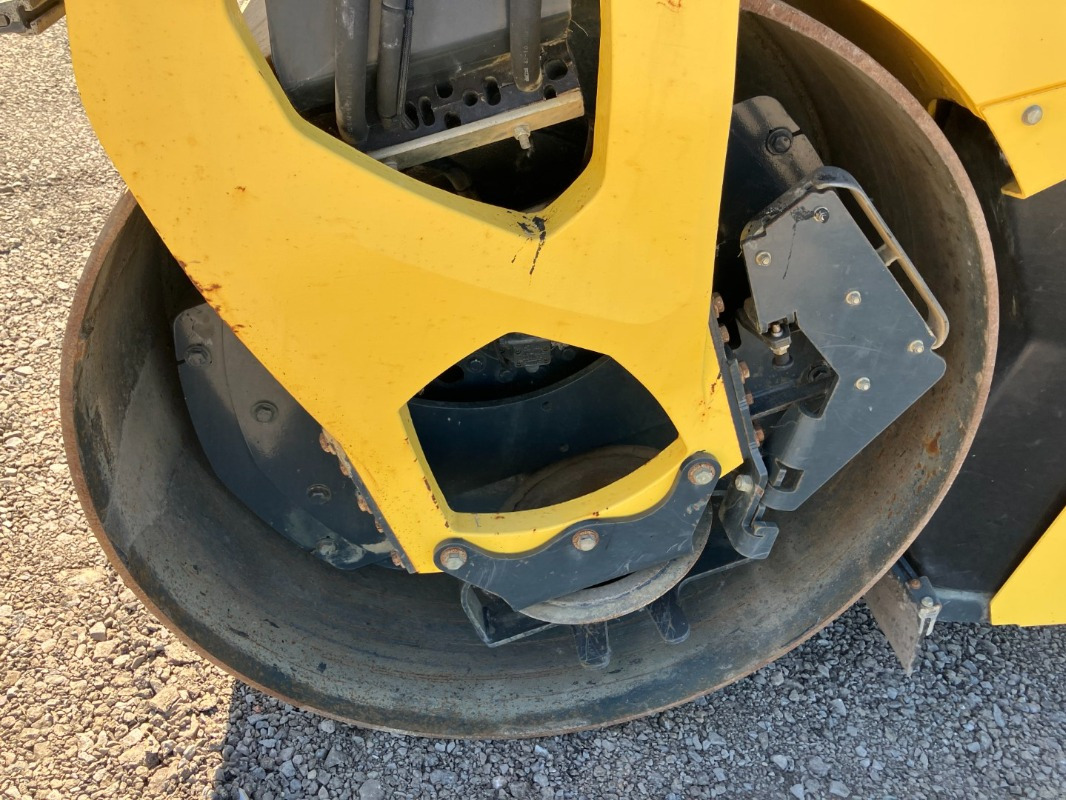 Rouleau compresseur BOMAG DE BW 161 AD-5  Stage IIIb/Tier 4i: photos 12