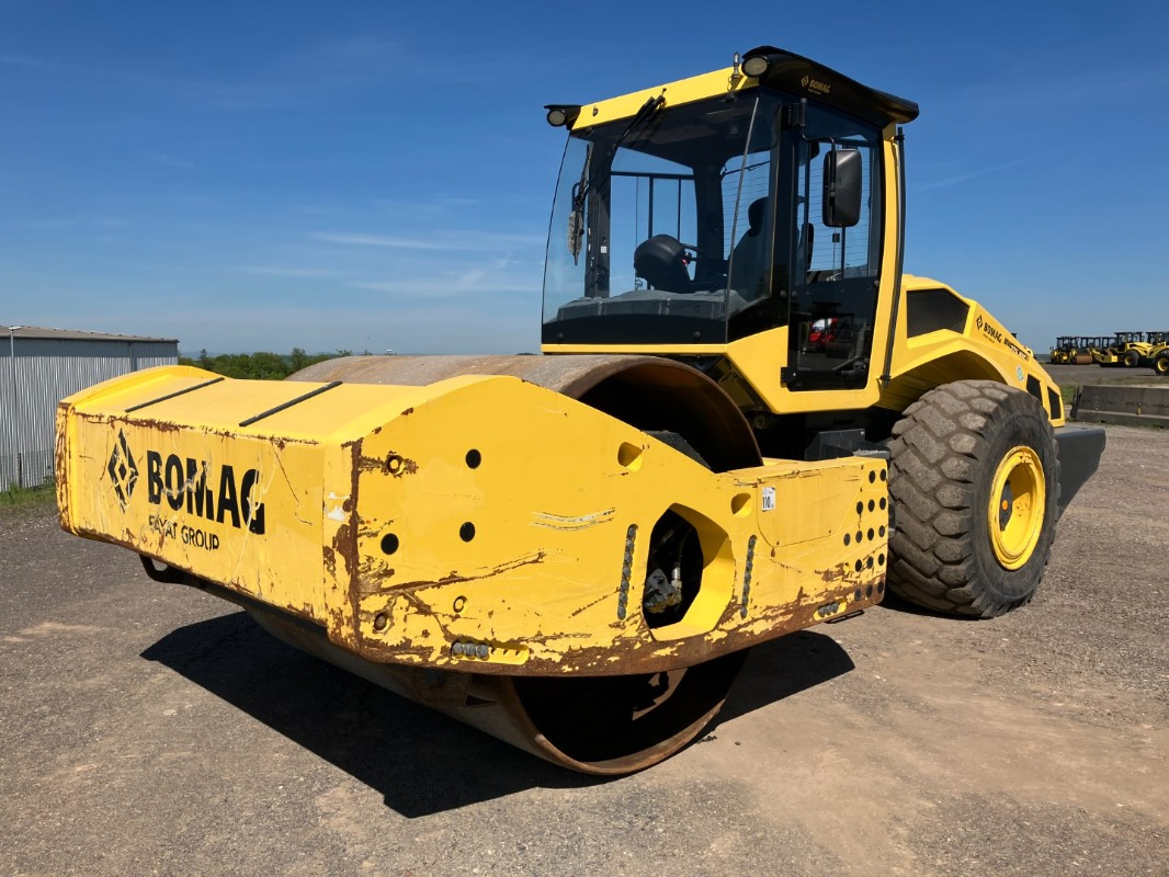 BOMAG DE BW 226 BVC-5 Stage V/Tier 4f - Compacteur: photos 1 BOMAG DE BW 226 BVC-5 Stage V/Tier 4f - Compacteur: photos 1