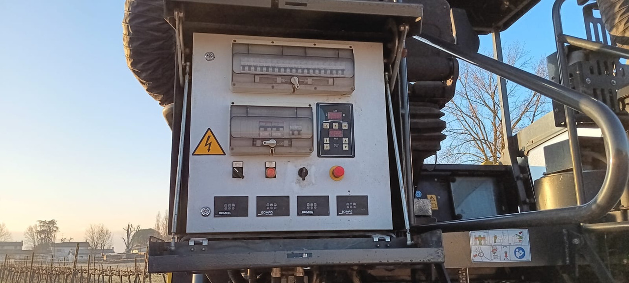 Finisseur BOMAG IT BF 700 C-2 S500  Stage IV/Tier 4f: photos 16