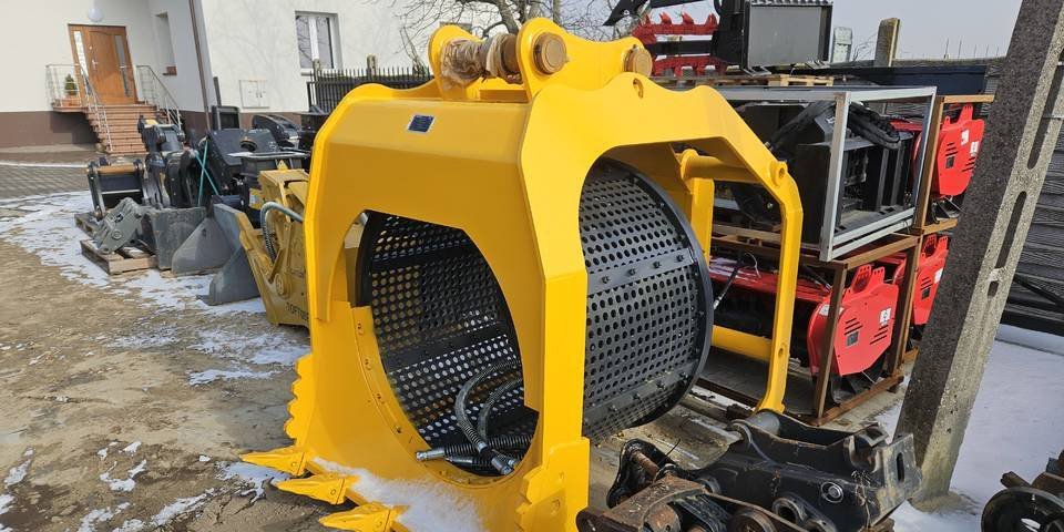 Łyżka przesiewająca obrotowa do koparki Solmek MSB-18 - Godet pour Engins de chantier: photos 3 Łyżka przesiewająca obrotowa do koparki Solmek MSB-18 - Godet pour Engins de chantier: photos 3