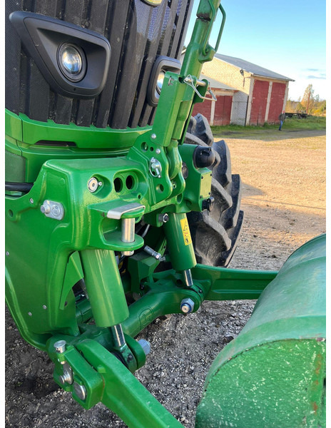 John Deere 6215R Autopowr - crédit-bail John Deere 6215R Autopowr: photos 7