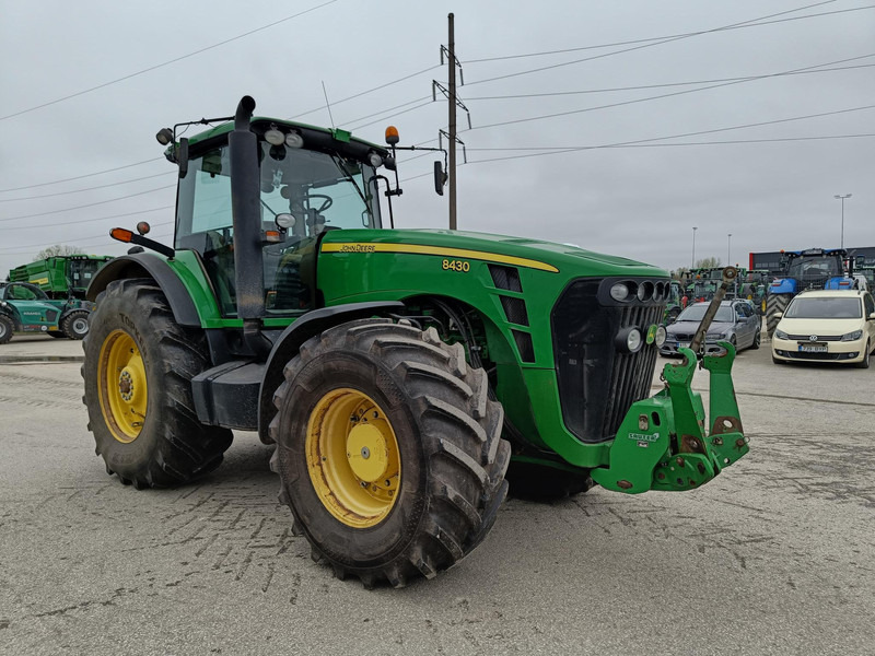 John Deere 8430 PST - Tracteur agricole: photos 1 John Deere 8430 PST - Tracteur agricole: photos 1