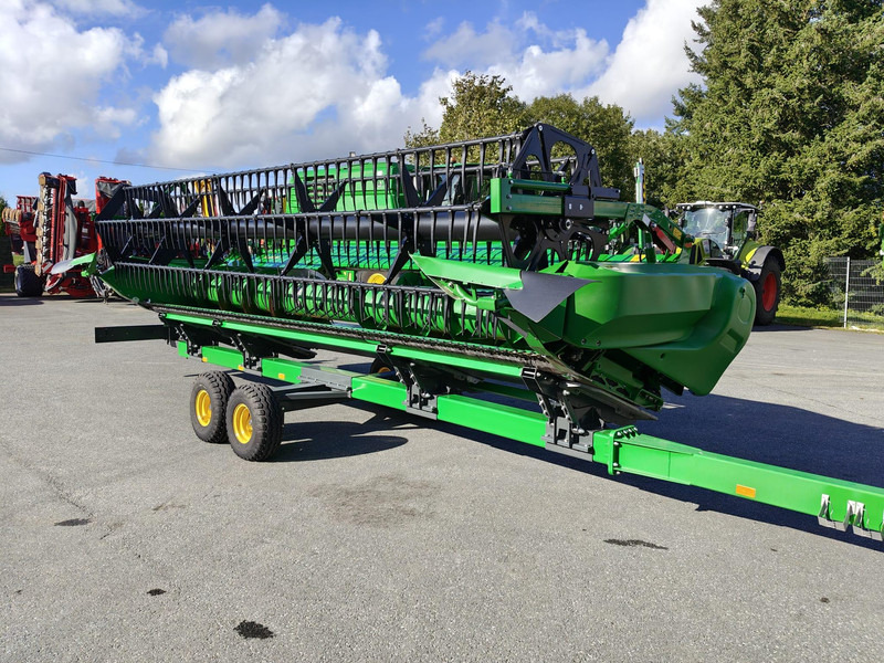 John Deere W650 i 722X - Moissonneuse-batteuse: photos 2 John Deere W650 i 722X - Moissonneuse-batteuse: photos 2