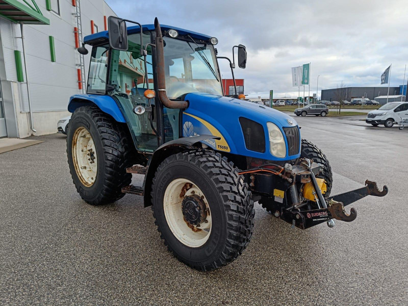 Tracteur agricole New Holland T 5050: photos 7