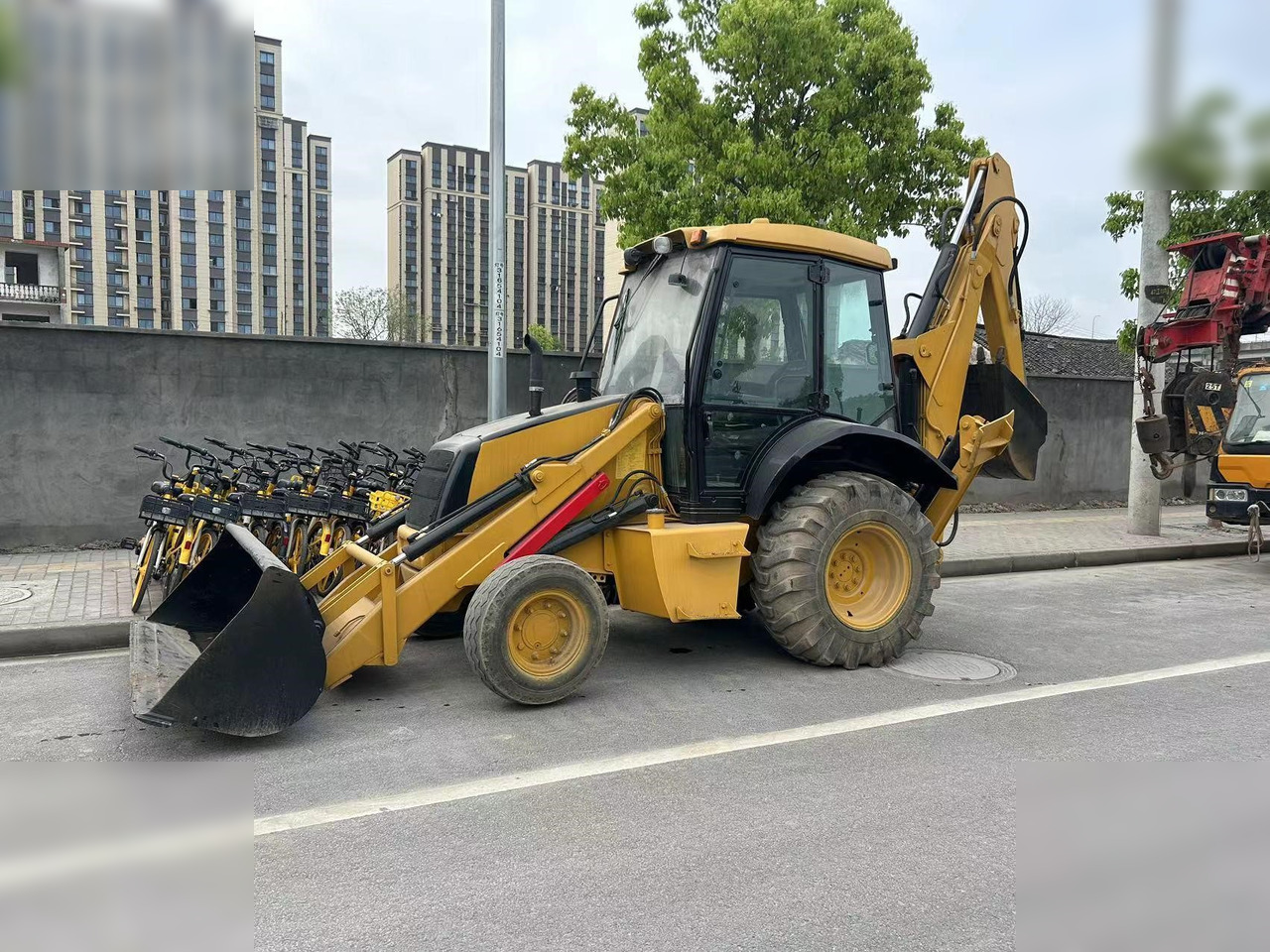 CASE 580 - Tractopelle: photos 1 CASE 580 - Tractopelle: photos 1