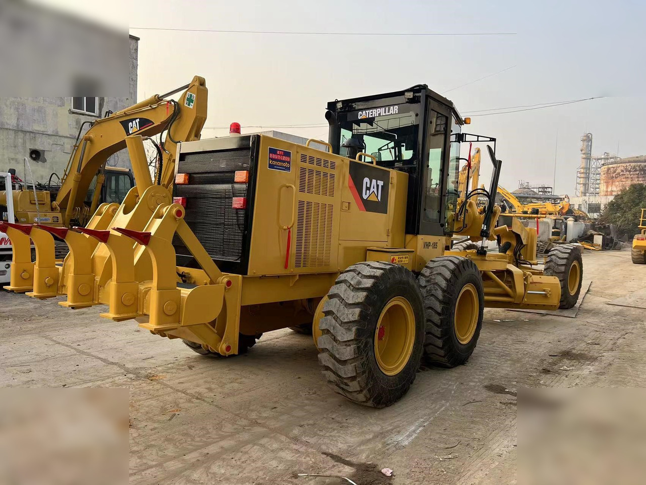 CATERPILLAR 140H - Niveleuse: photos 2 CATERPILLAR 140H - Niveleuse: photos 2