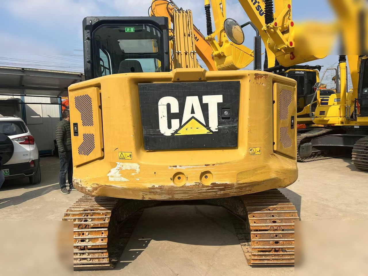 CATERPILLAR 307.5 - Pelle sur chenille: photos 5 CATERPILLAR 307.5 - Pelle sur chenille: photos 5