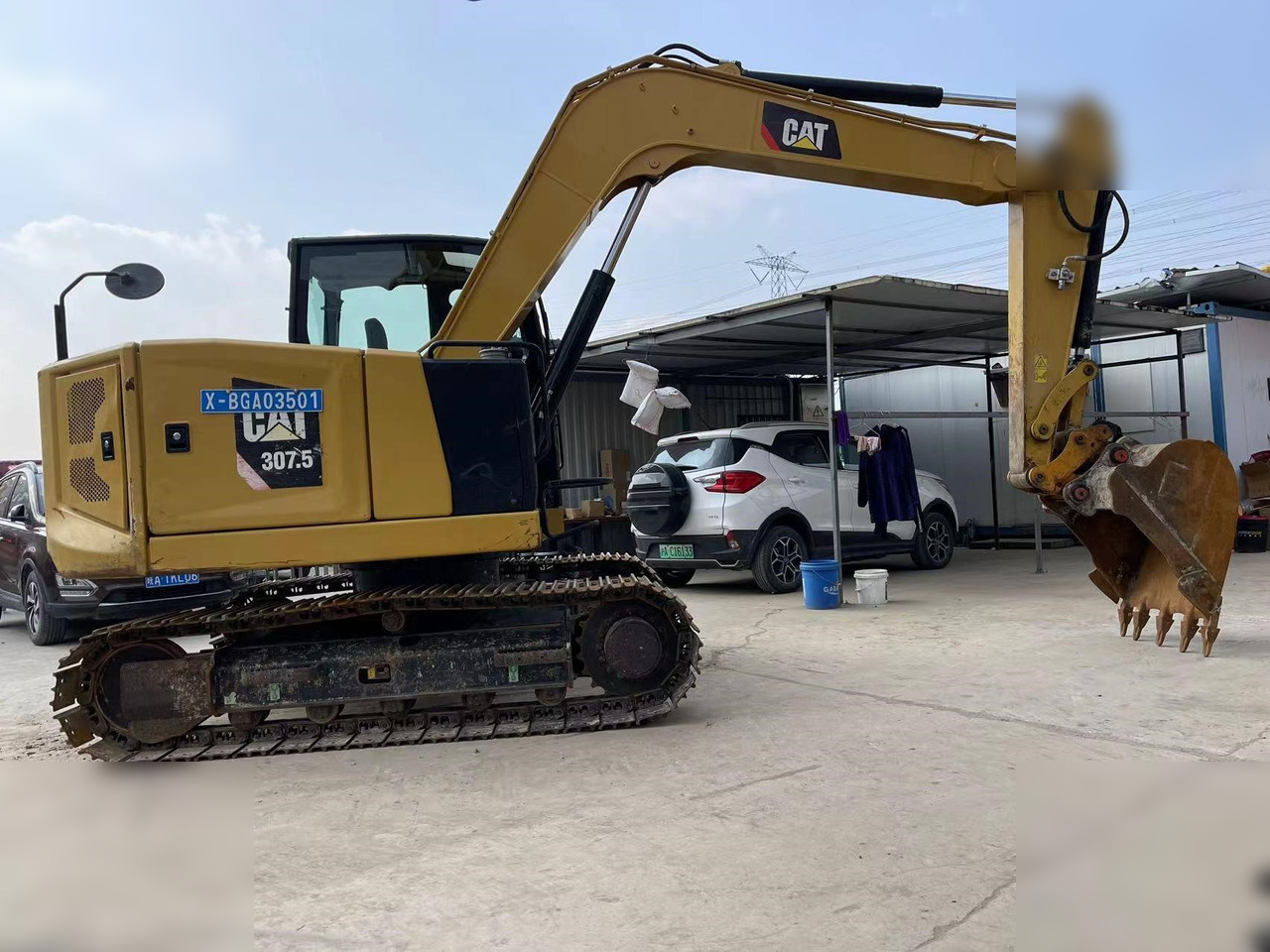 CATERPILLAR 307.5 - Pelle sur chenille: photos 1 CATERPILLAR 307.5 - Pelle sur chenille: photos 1