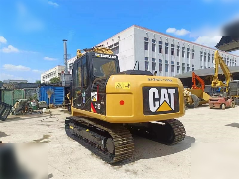 CATERPILLAR 312D - Pelle sur chenille: photos 4 CATERPILLAR 312D - Pelle sur chenille: photos 4