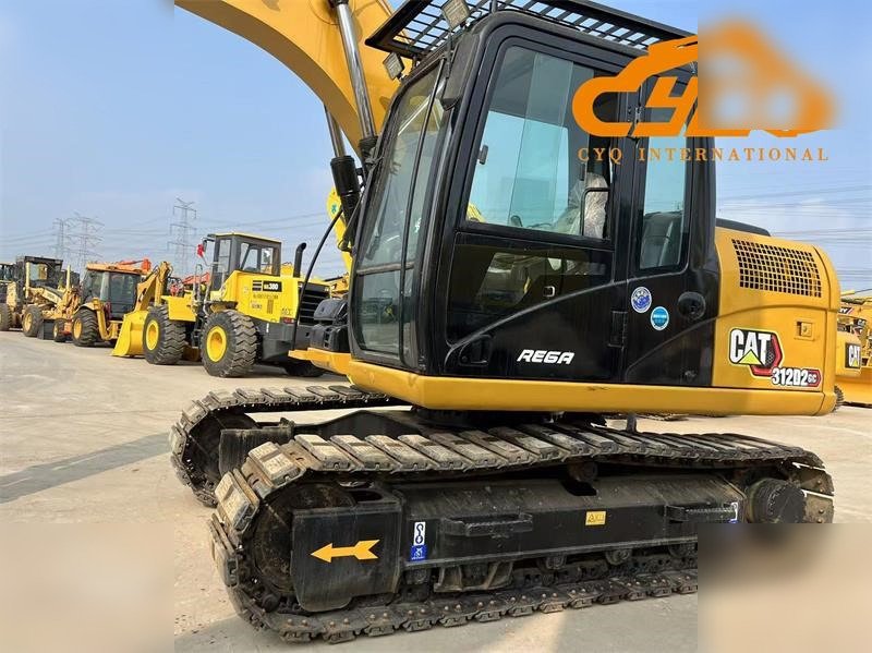 CATERPILLAR 312D2 GC - Pelle sur chenille: photos 4 CATERPILLAR 312D2 GC - Pelle sur chenille: photos 4
