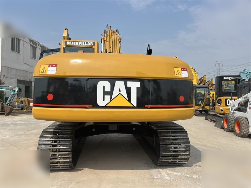 CATERPILLAR 320C - Pelle sur chenille: photos 3 CATERPILLAR 320C - Pelle sur chenille: photos 3