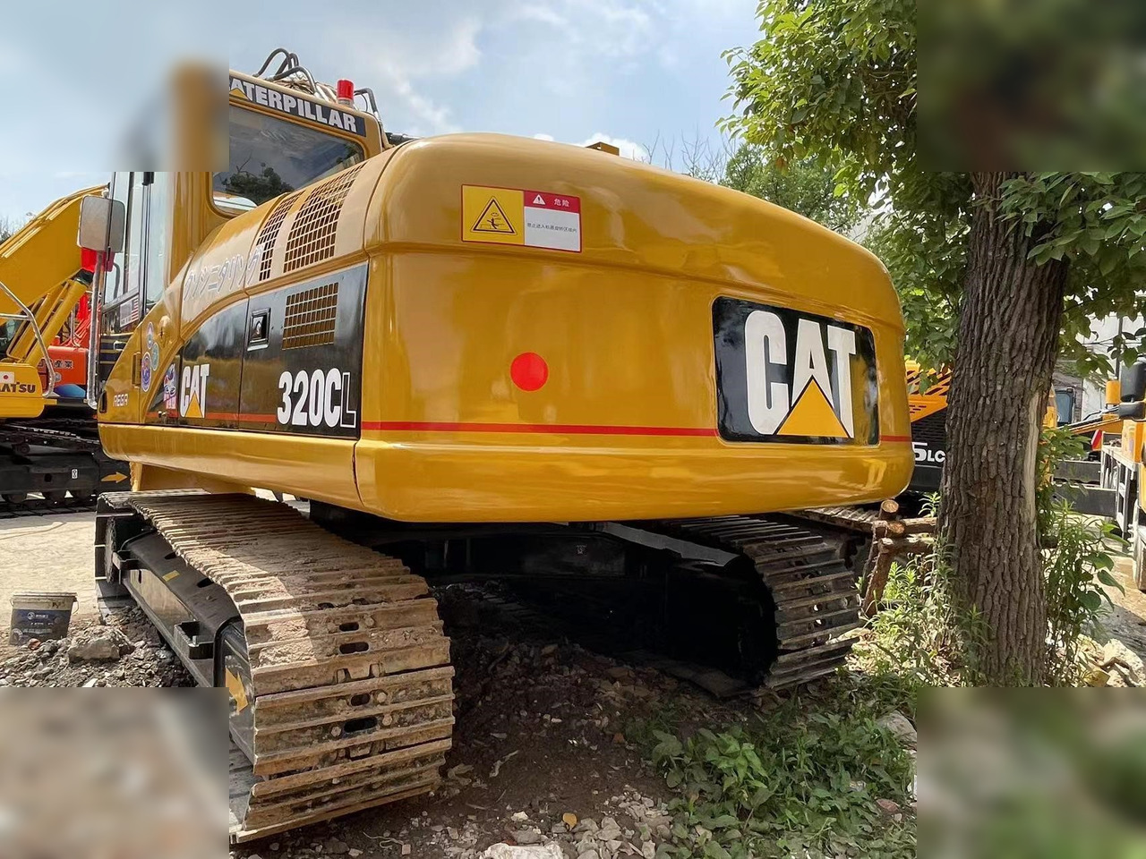 CATERPILLAR 320CL - Pelle sur chenille: photos 3 CATERPILLAR 320CL - Pelle sur chenille: photos 3