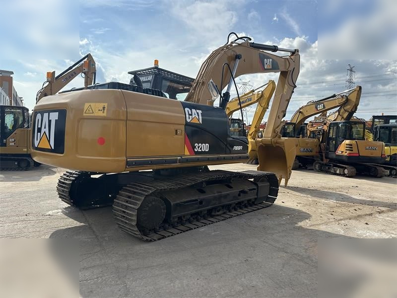 CATERPILLAR 320D - Pelle sur chenille: photos 5 CATERPILLAR 320D - Pelle sur chenille: photos 5