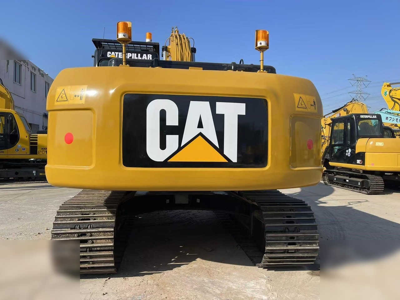 CATERPILLAR 320D - Pelle sur chenille: photos 5 CATERPILLAR 320D - Pelle sur chenille: photos 5