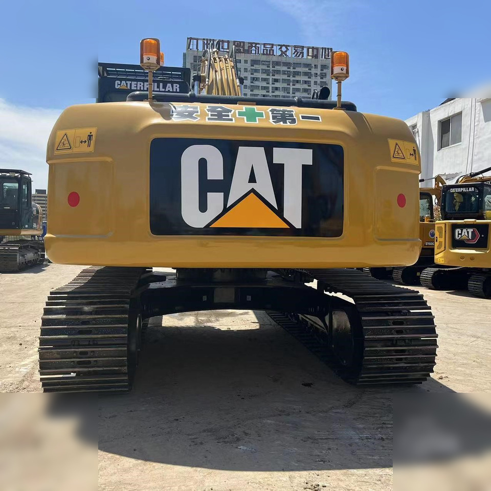 CATERPILLAR 323DL - Pelle sur chenille: photos 3 CATERPILLAR 323DL - Pelle sur chenille: photos 3