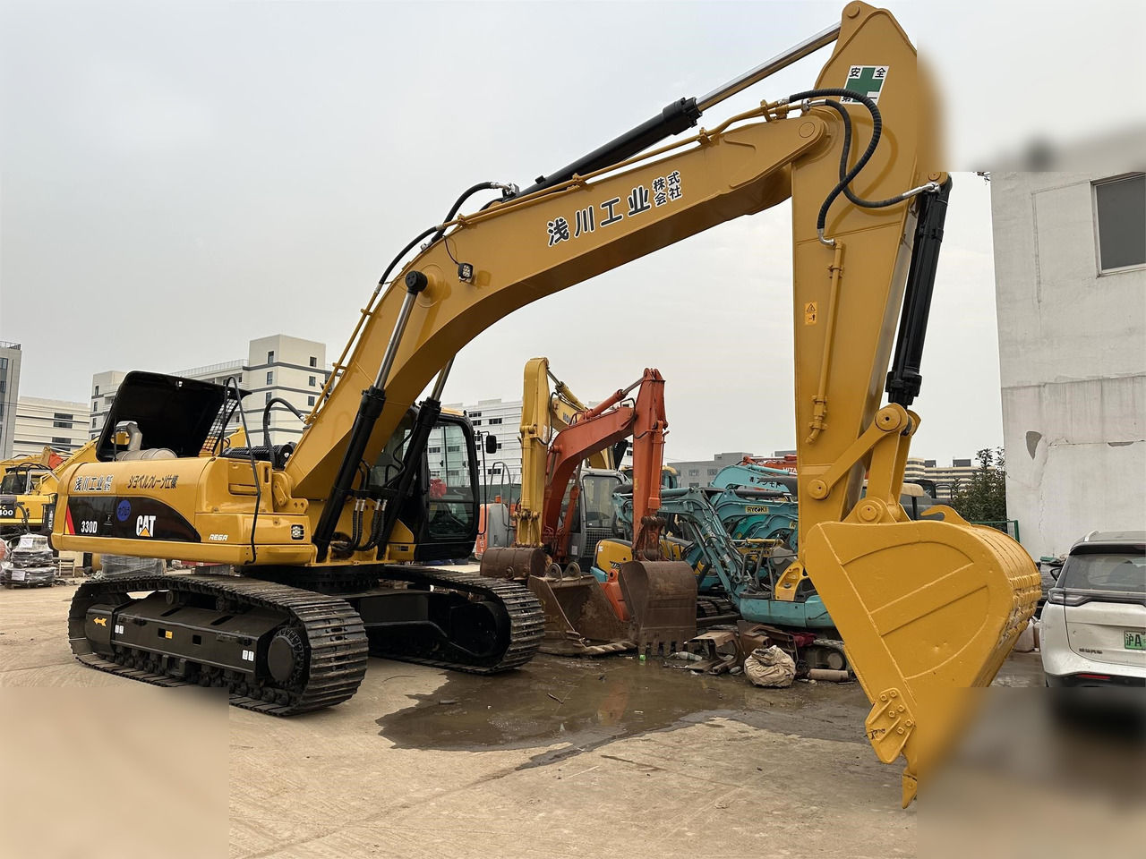 CATERPILLAR 330D - Pelle sur chenille: photos 1 CATERPILLAR 330D - Pelle sur chenille: photos 1
