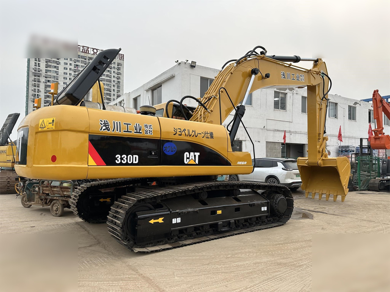 CATERPILLAR 330D - Pelle sur chenille: photos 2 CATERPILLAR 330D - Pelle sur chenille: photos 2