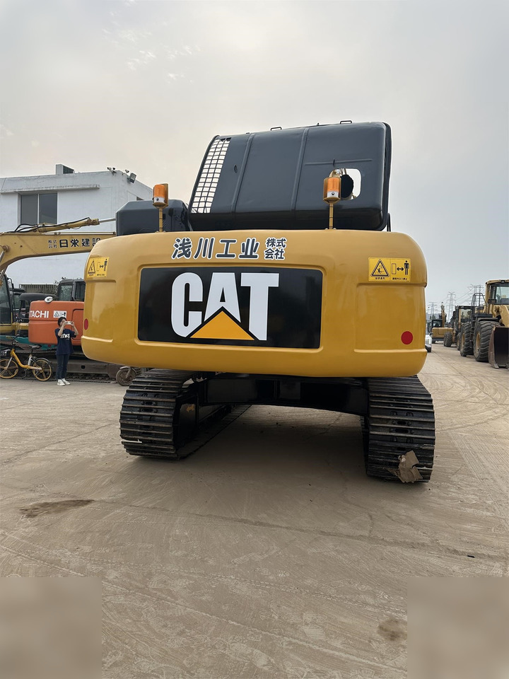 CATERPILLAR 330D - Pelle sur chenille: photos 5 CATERPILLAR 330D - Pelle sur chenille: photos 5