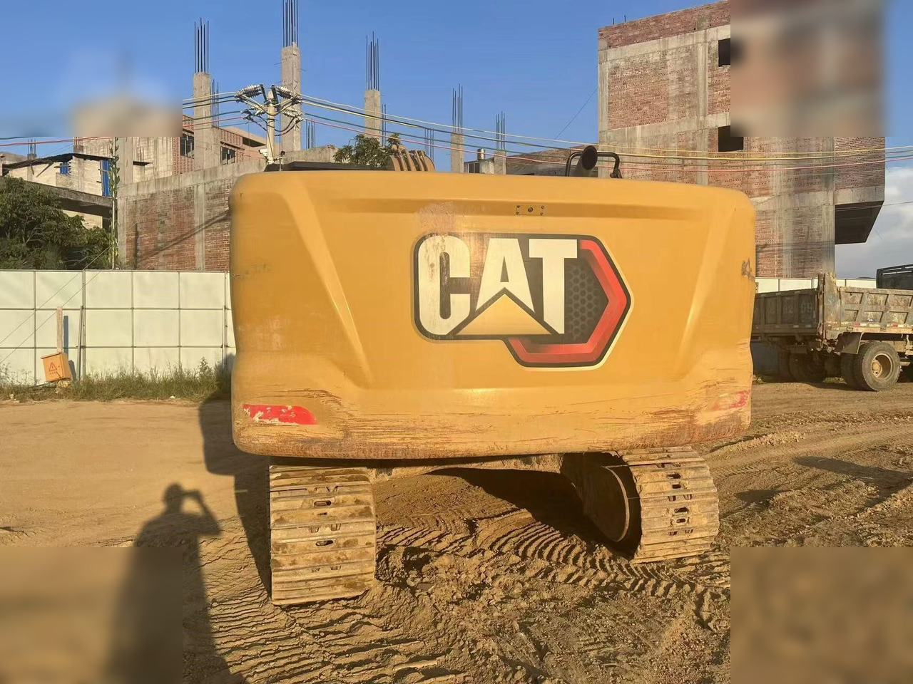 CATERPILLAR 330GC - Pelle sur chenille: photos 2 CATERPILLAR 330GC - Pelle sur chenille: photos 2
