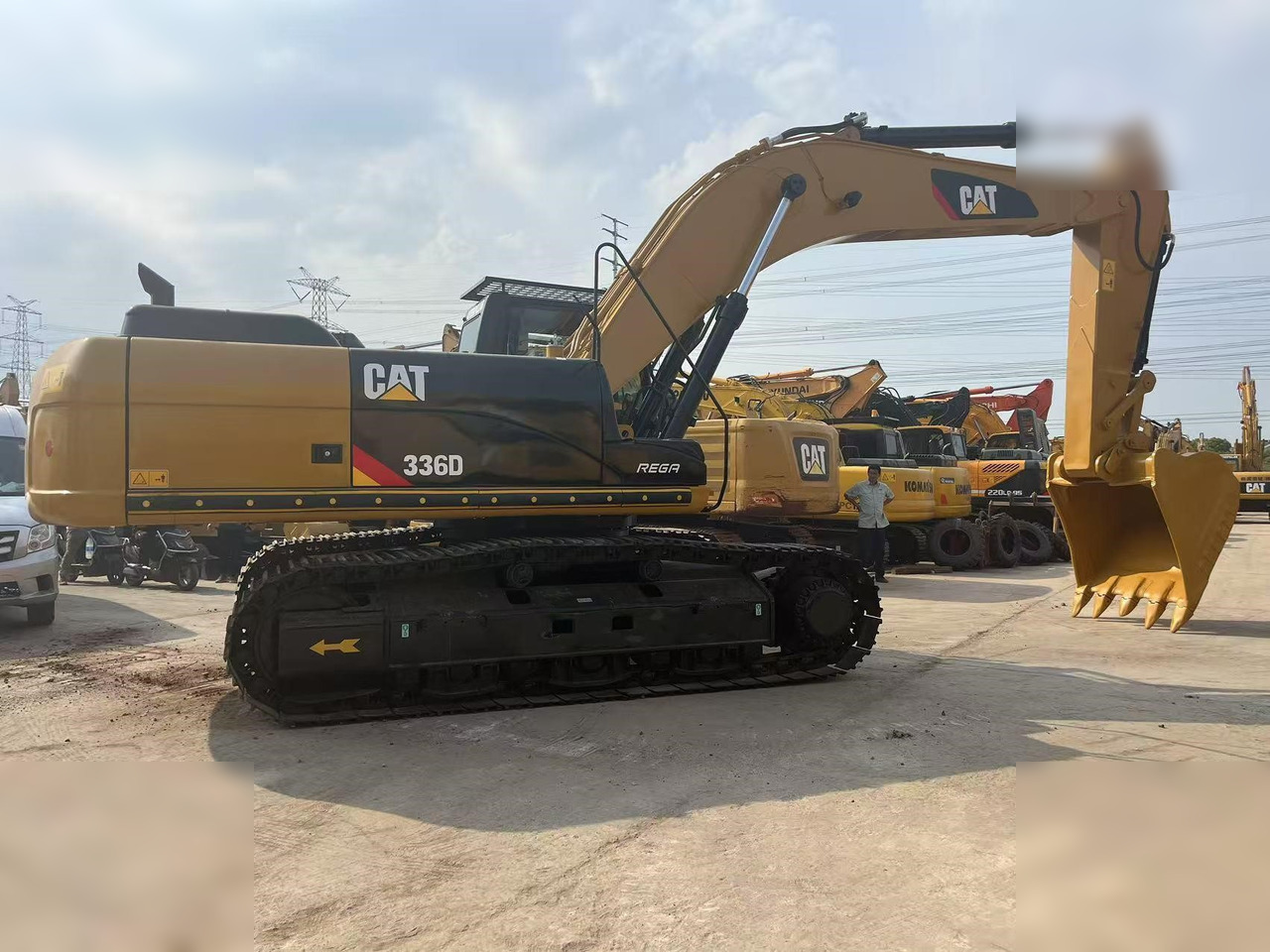 CATERPILLAR 336D - Pelle sur chenille: photos 1 CATERPILLAR 336D - Pelle sur chenille: photos 1