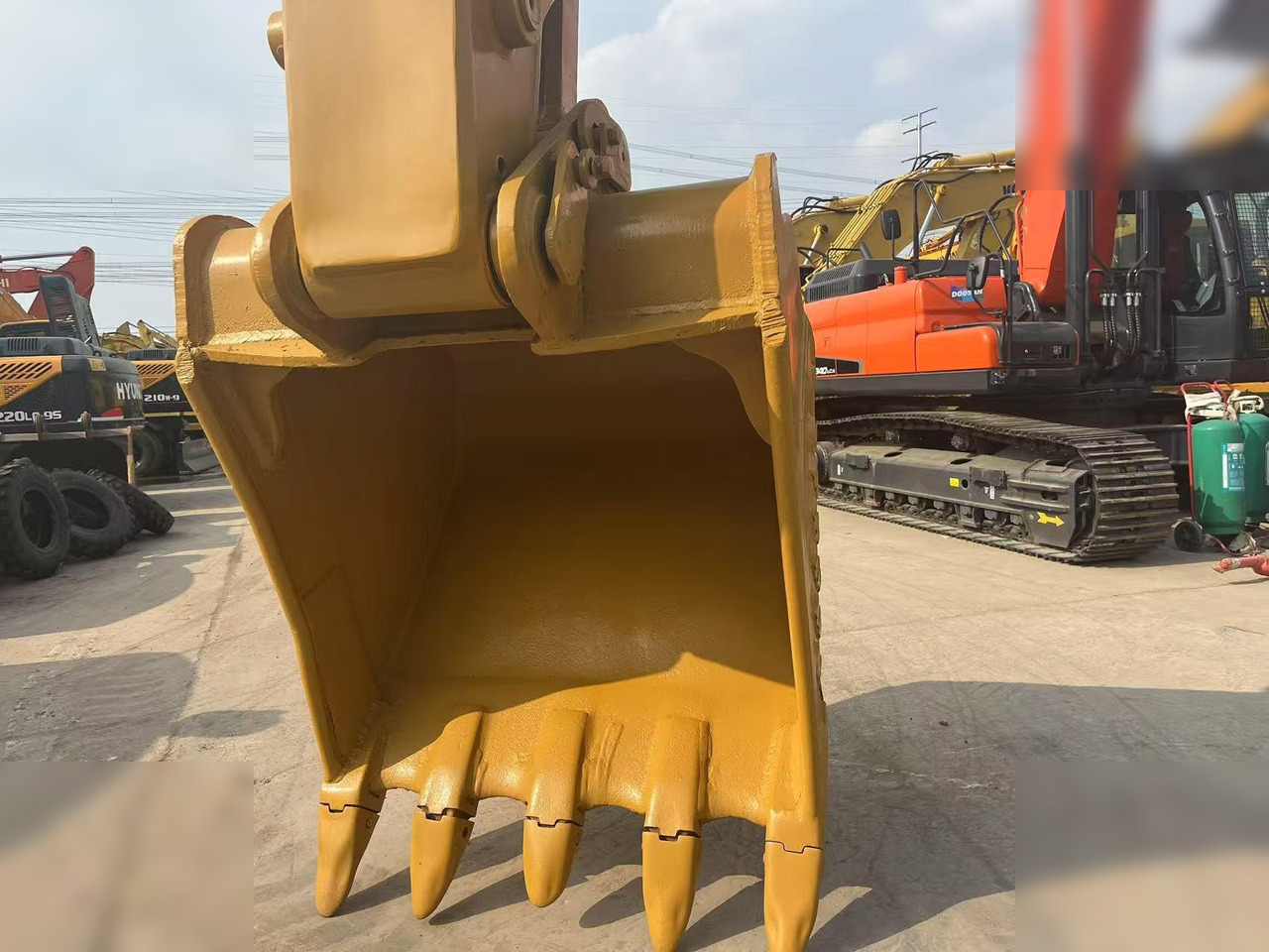 CATERPILLAR 336D - Pelle sur chenille: photos 4 CATERPILLAR 336D - Pelle sur chenille: photos 4