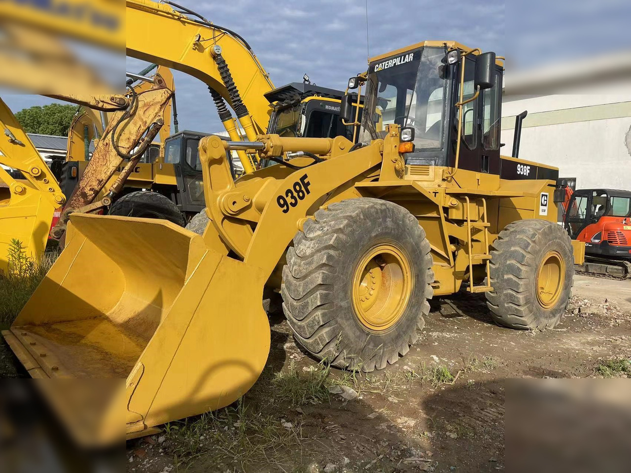 CATERPILLAR 938F - Chargeuse sur pneus: photos 2 CATERPILLAR 938F - Chargeuse sur pneus: photos 2