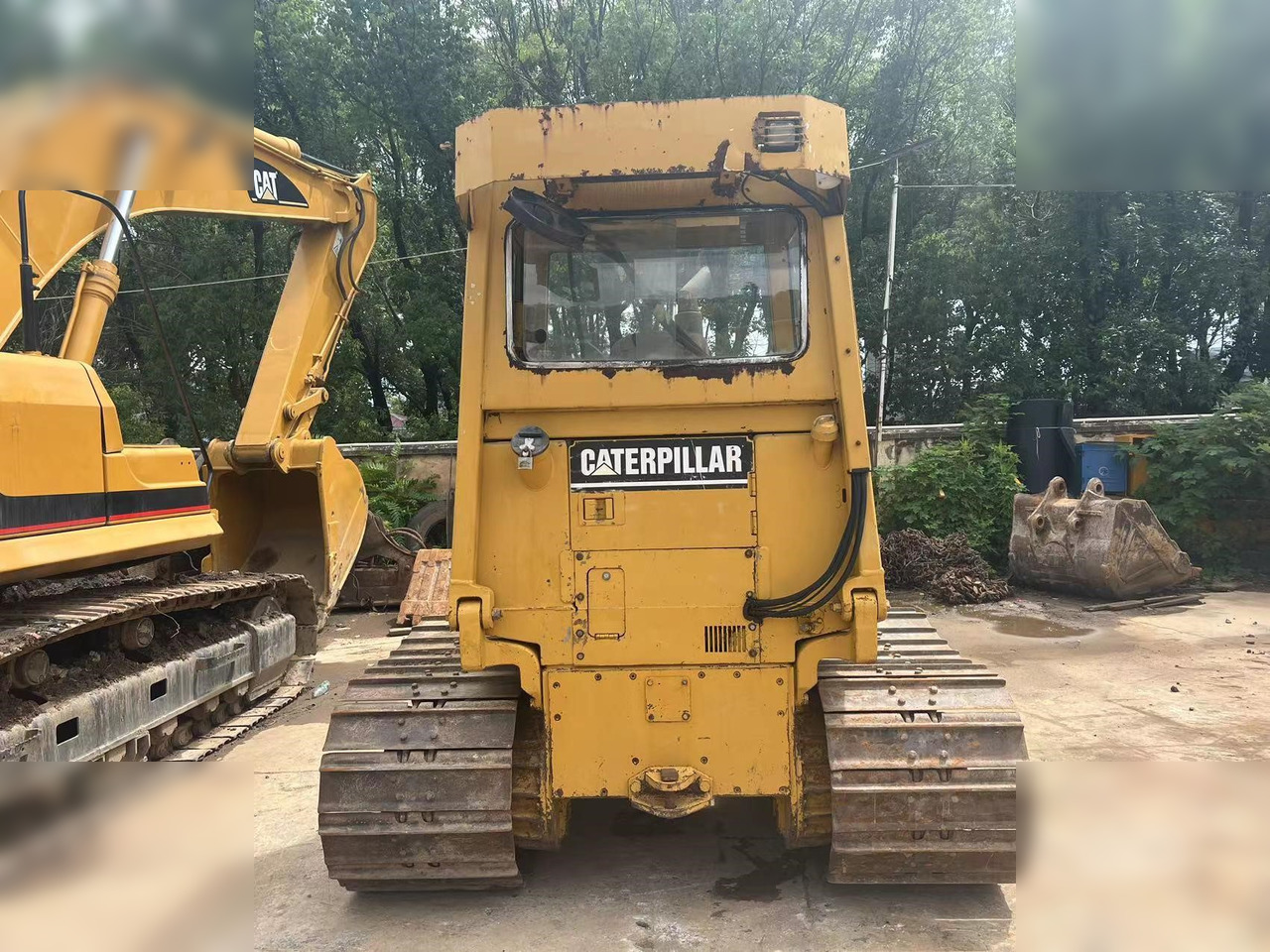 CATERPILLAR D5C - Bulldozer: photos 2 CATERPILLAR D5C - Bulldozer: photos 2