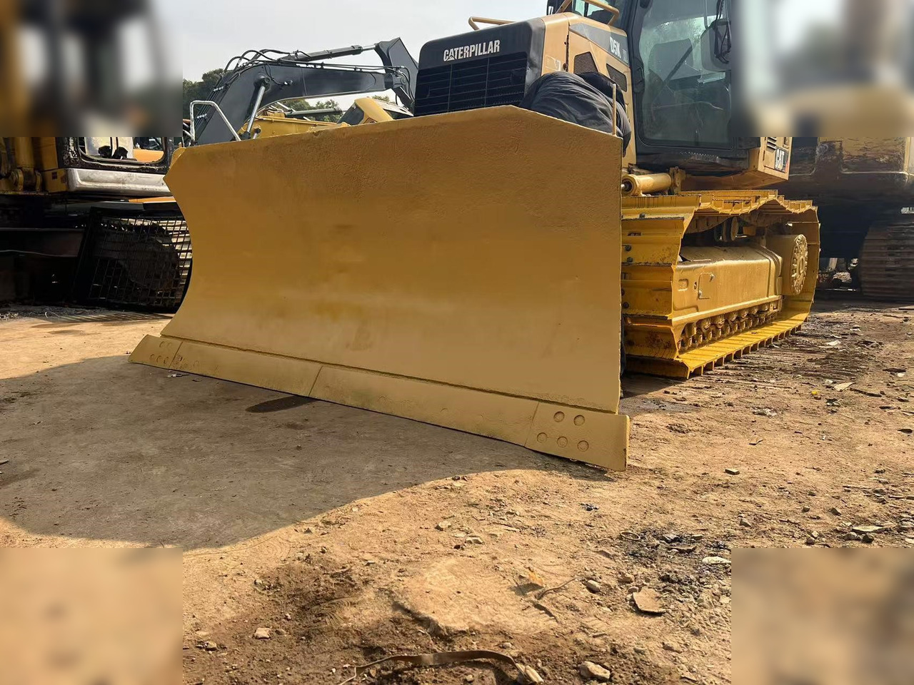 CATERPILLAR D5K XL - Bulldozer: photos 3 CATERPILLAR D5K XL - Bulldozer: photos 3