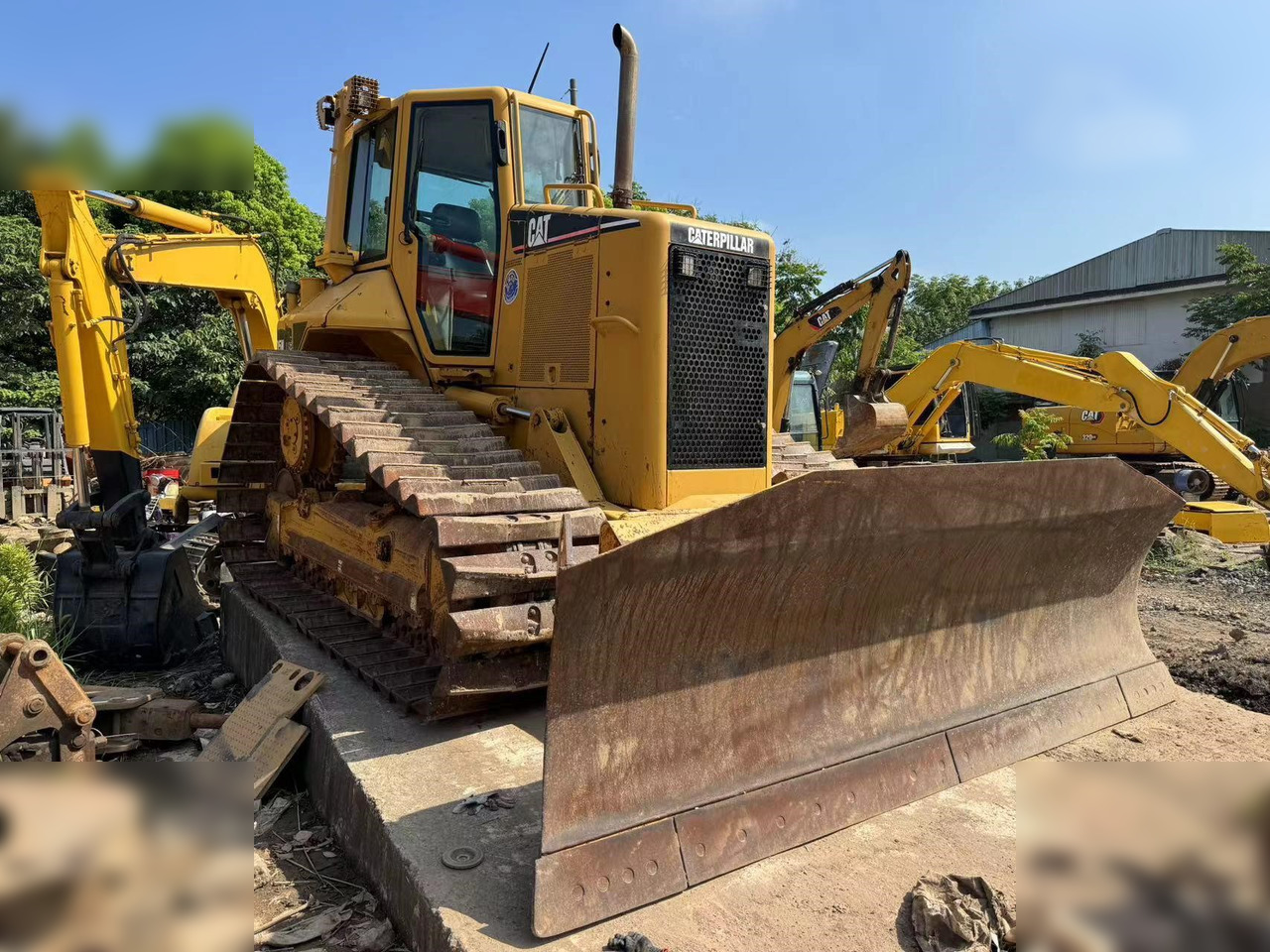 CATERPILLAR D5N - Bulldozer: photos 5 CATERPILLAR D5N - Bulldozer: photos 5