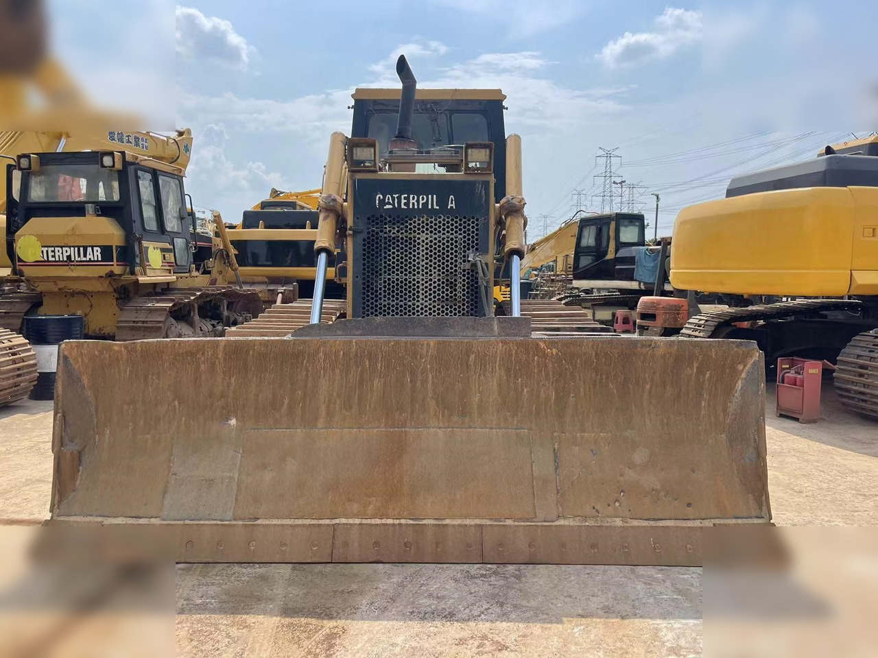 CATERPILLAR D6G - Bulldozer: photos 4 CATERPILLAR D6G - Bulldozer: photos 4