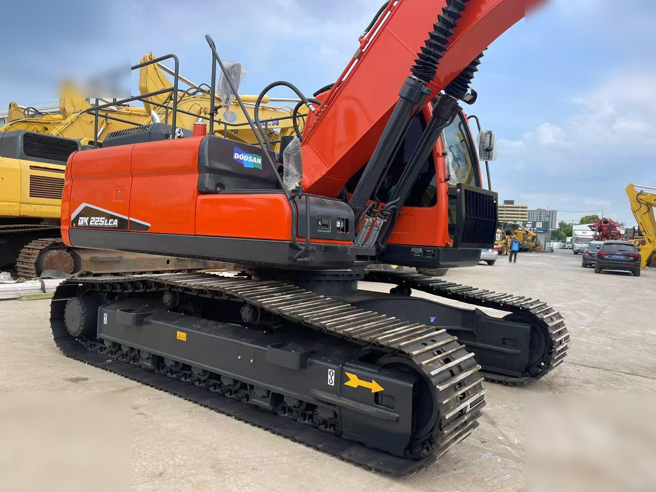 DOOSAN DX225 LC - Pelle sur chenille: photos 4 DOOSAN DX225 LC - Pelle sur chenille: photos 4