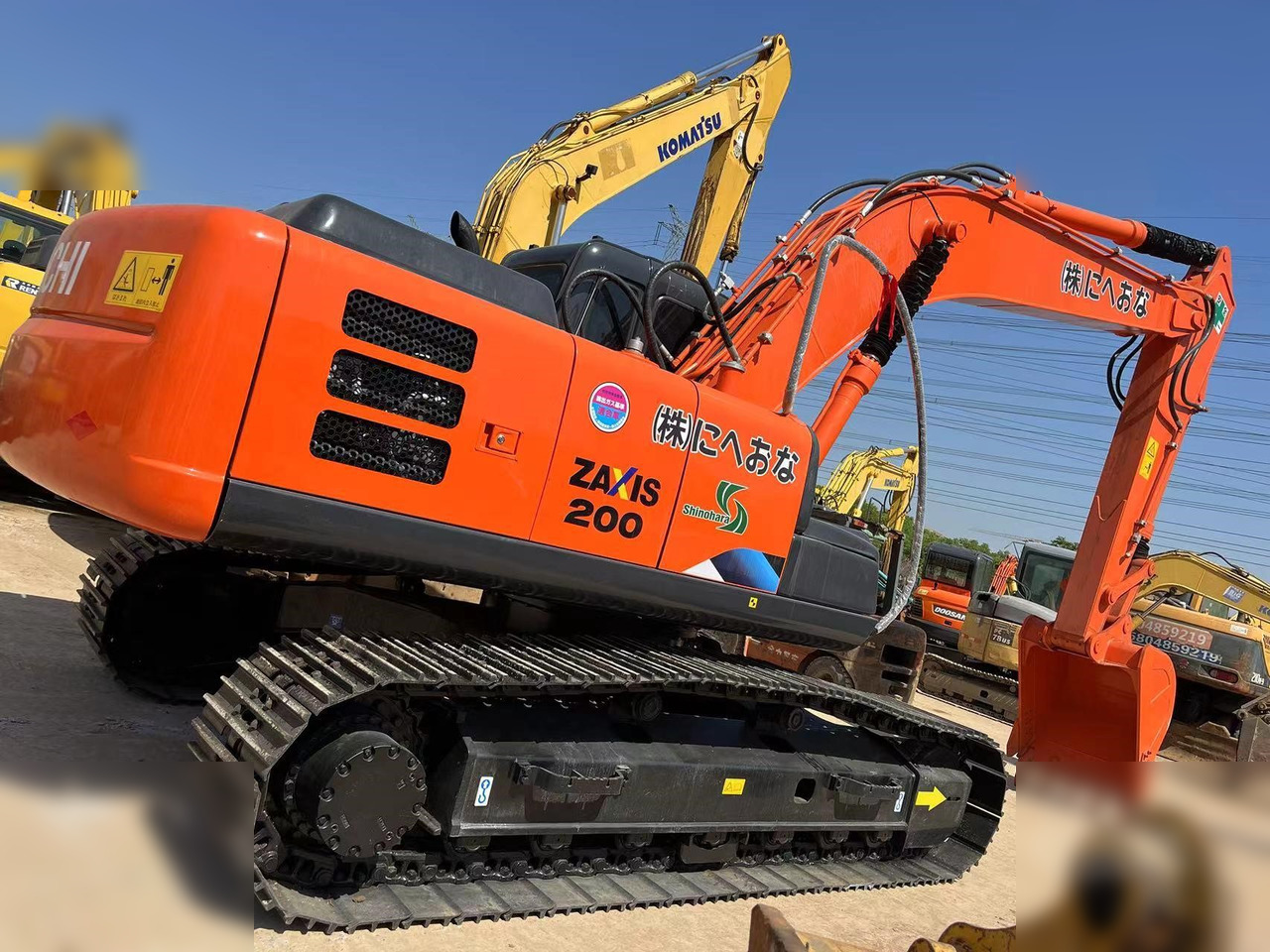 HITACHI ZX200-3G - Pelle sur chenille: photos 1 HITACHI ZX200-3G - Pelle sur chenille: photos 1