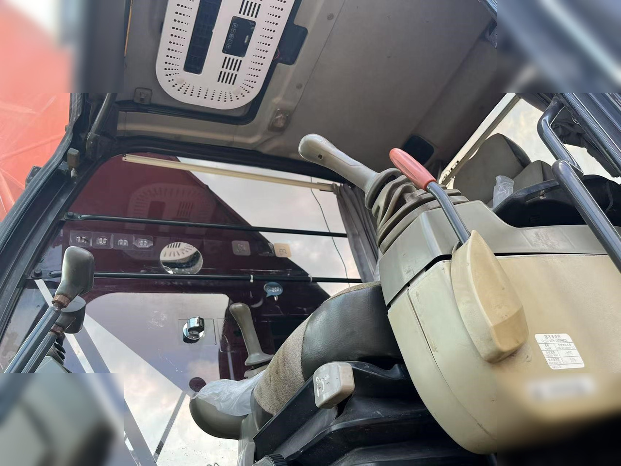 HITACHI ZX350H-5G - Pelle sur chenille: photos 5 HITACHI ZX350H-5G - Pelle sur chenille: photos 5