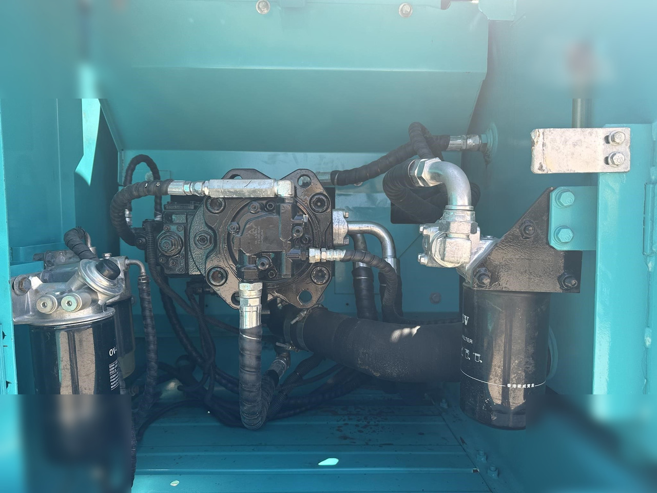 KOBELCO SK210 LC-8 - Pelle sur chenille: photos 5 KOBELCO SK210 LC-8 - Pelle sur chenille: photos 5