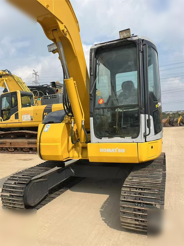 KOMATSU PC78US - Pelle sur chenille: photos 5 KOMATSU PC78US - Pelle sur chenille: photos 5