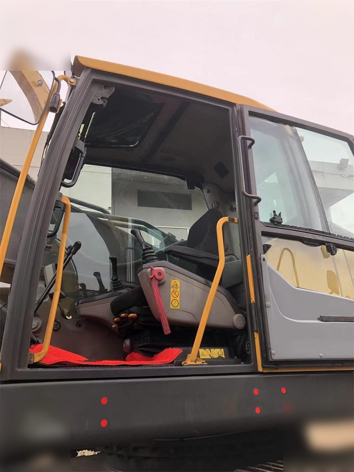 VOLVO EC480DL - Pelle sur chenille: photos 4 VOLVO EC480DL - Pelle sur chenille: photos 4