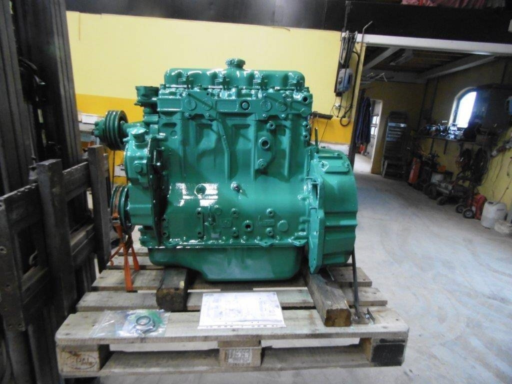 Volvo TD45B - Moteur pour Engins de chantier: photos 1 Volvo TD45B - Moteur pour Engins de chantier: photos 1