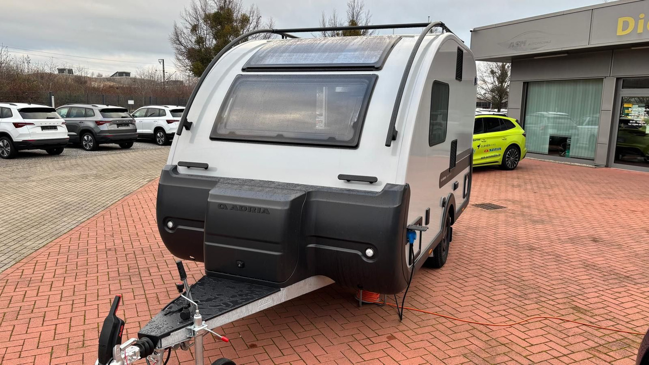 Adria Action 391 LH Sports*FUßBODEN-TEMP*SCHWENK-TISCH - Caravane: photos 2 Adria Action 391 LH Sports*FUßBODEN-TEMP*SCHWENK-TISCH - Caravane: photos 2