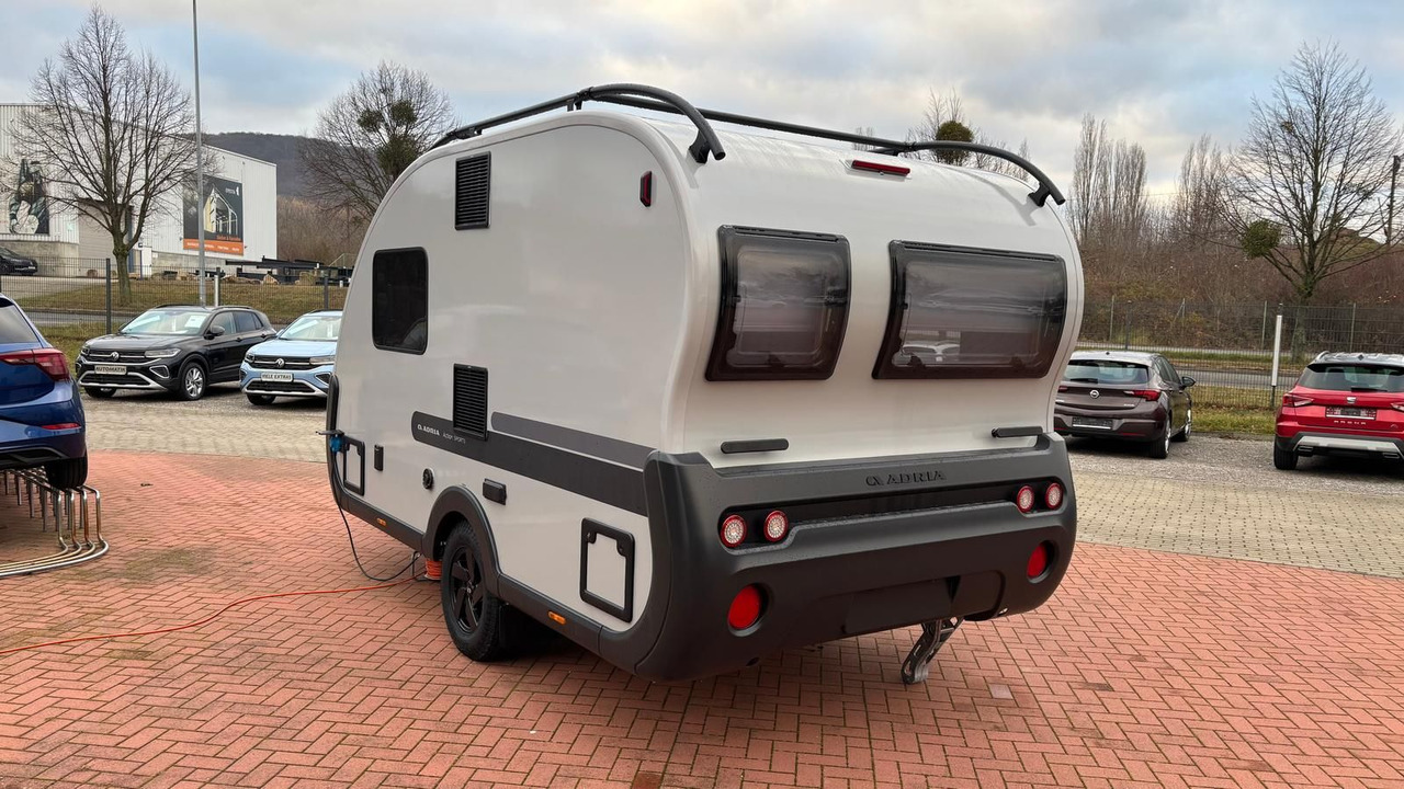 Adria Action 391 LH Sports*FUßBODEN-TEMP*SCHWENK-TISCH - Caravane: photos 5 Adria Action 391 LH Sports*FUßBODEN-TEMP*SCHWENK-TISCH - Caravane: photos 5