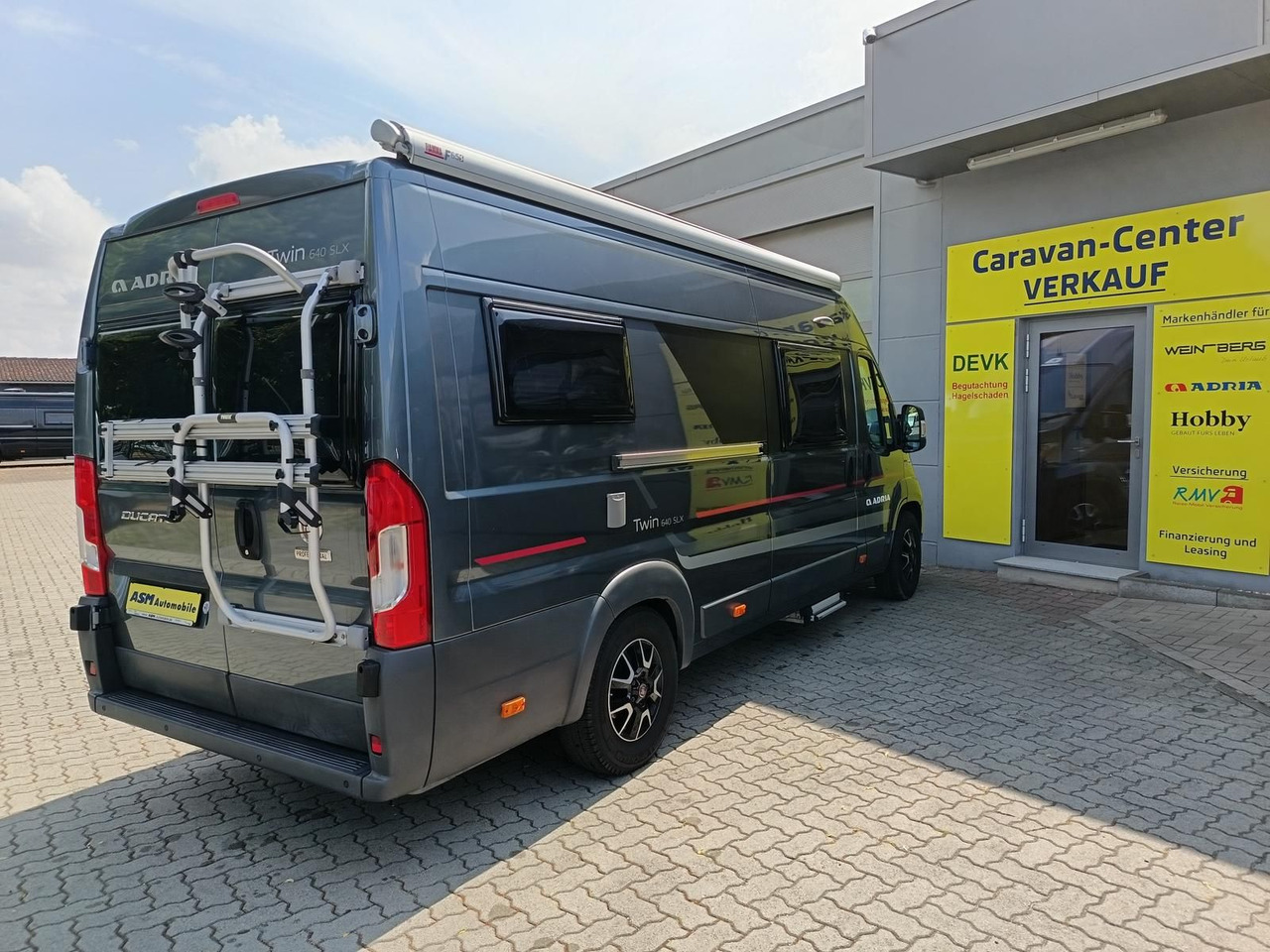 Adria Twin 640SLX Platinum*MARKISE*TV*SAT*FAHRRADTRÄG. - Fourgon aménagé: photos 4 Adria Twin 640SLX Platinum*MARKISE*TV*SAT*FAHRRADTRÄG. - Fourgon aménagé: photos 4