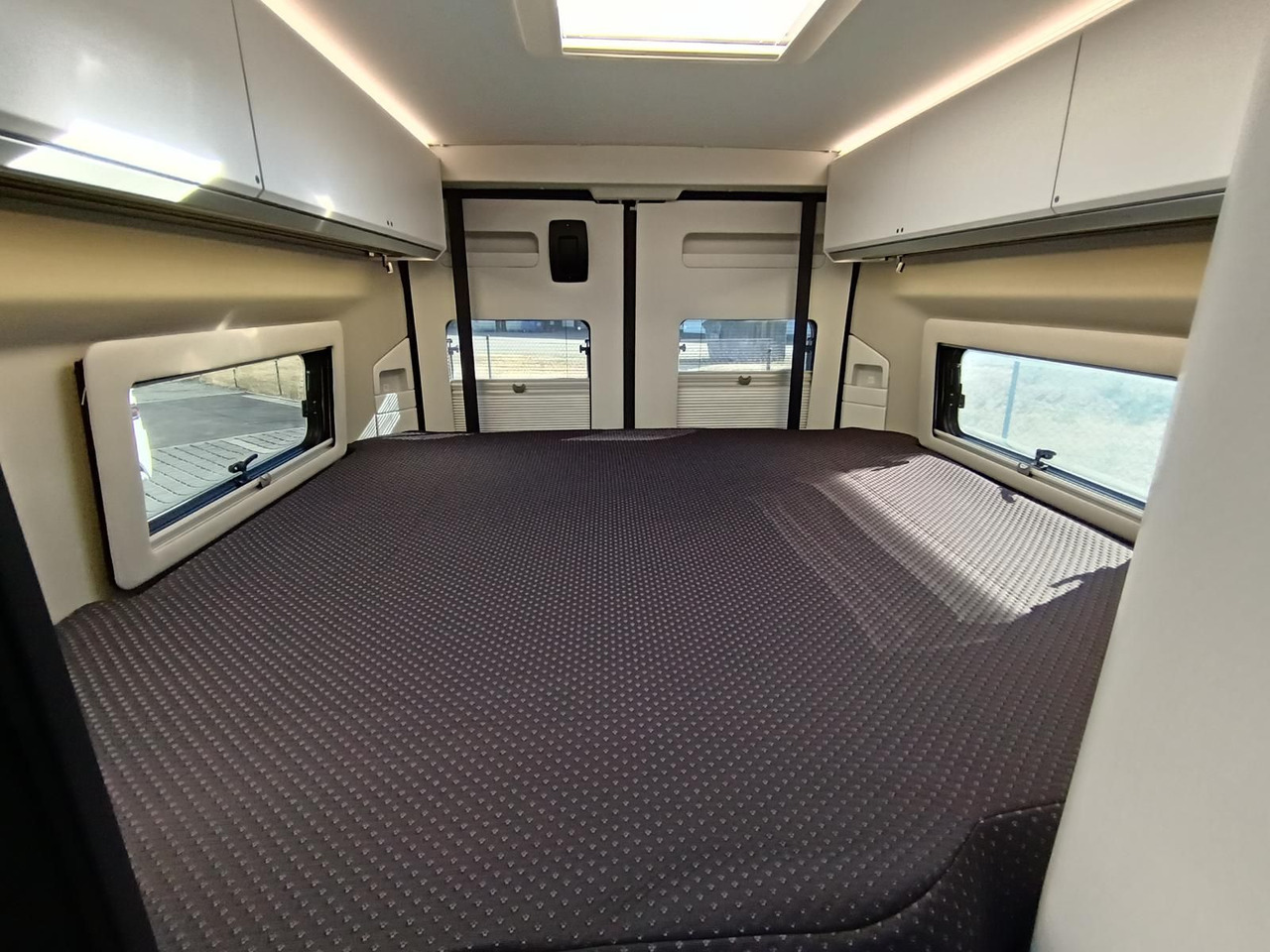 Fourgon aménagé Adria Twin Edition 640 SGX Maxi 132kW*138L KÜHLSCHRANK: photos 15