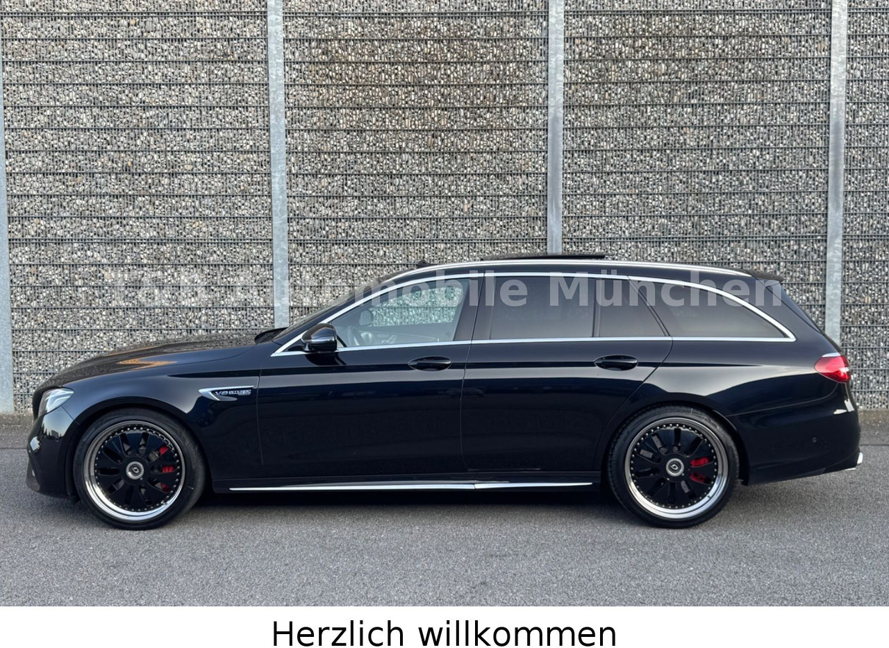 Mercedes-Benz E 63 S AMG*4Matic+*Panorama*MB-Garantie*Designo* - Voiture: photos 5 Mercedes-Benz E 63 S AMG*4Matic+*Panorama*MB-Garantie*Designo* - Voiture: photos 5