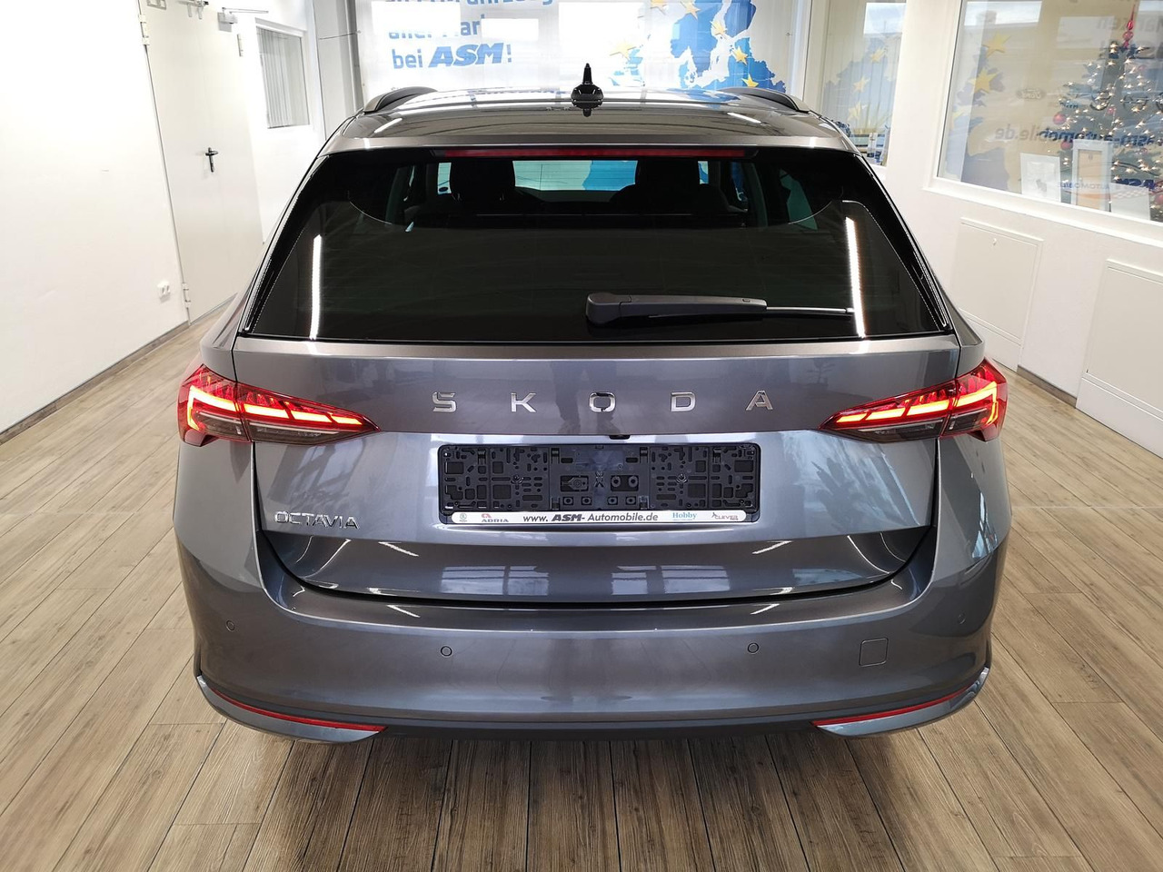 Skoda Octavia Combi Selection DSG*R-KAM*LED*DAB*2xPDC* - Voiture break: photos 4 Skoda Octavia Combi Selection DSG*R-KAM*LED*DAB*2xPDC* - Voiture break: photos 4