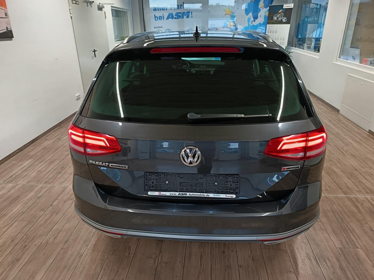 Volkswagen Passat Alltrack 2,0TDI DSG 4x4*360°*NAVI*ACC*LED - Voiture break: photos 5 Volkswagen Passat Alltrack 2,0TDI DSG 4x4*360°*NAVI*ACC*LED - Voiture break: photos 5