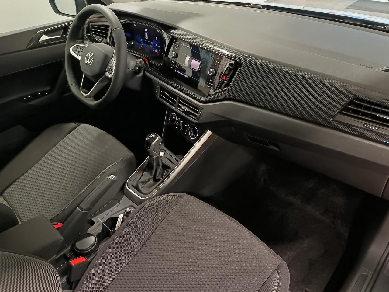 Voiture Volkswagen Polo Life 1.0 TSI 70 kW*LED*R-KAM*TEMP*PDC*SHZ*: photos 18 Voiture Volkswagen Polo Life 1.0 TSI 70 kW*LED*R-KAM*TEMP*PDC*SHZ*: photos 18