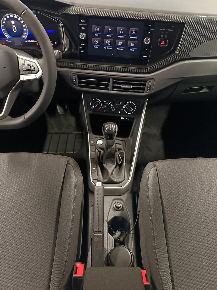 Voiture Volkswagen Polo Life 1.0 TSI 70 kW*LED*R-KAM*TEMP*PDC*SHZ*: photos 10 Voiture Volkswagen Polo Life 1.0 TSI 70 kW*LED*R-KAM*TEMP*PDC*SHZ*: photos 10