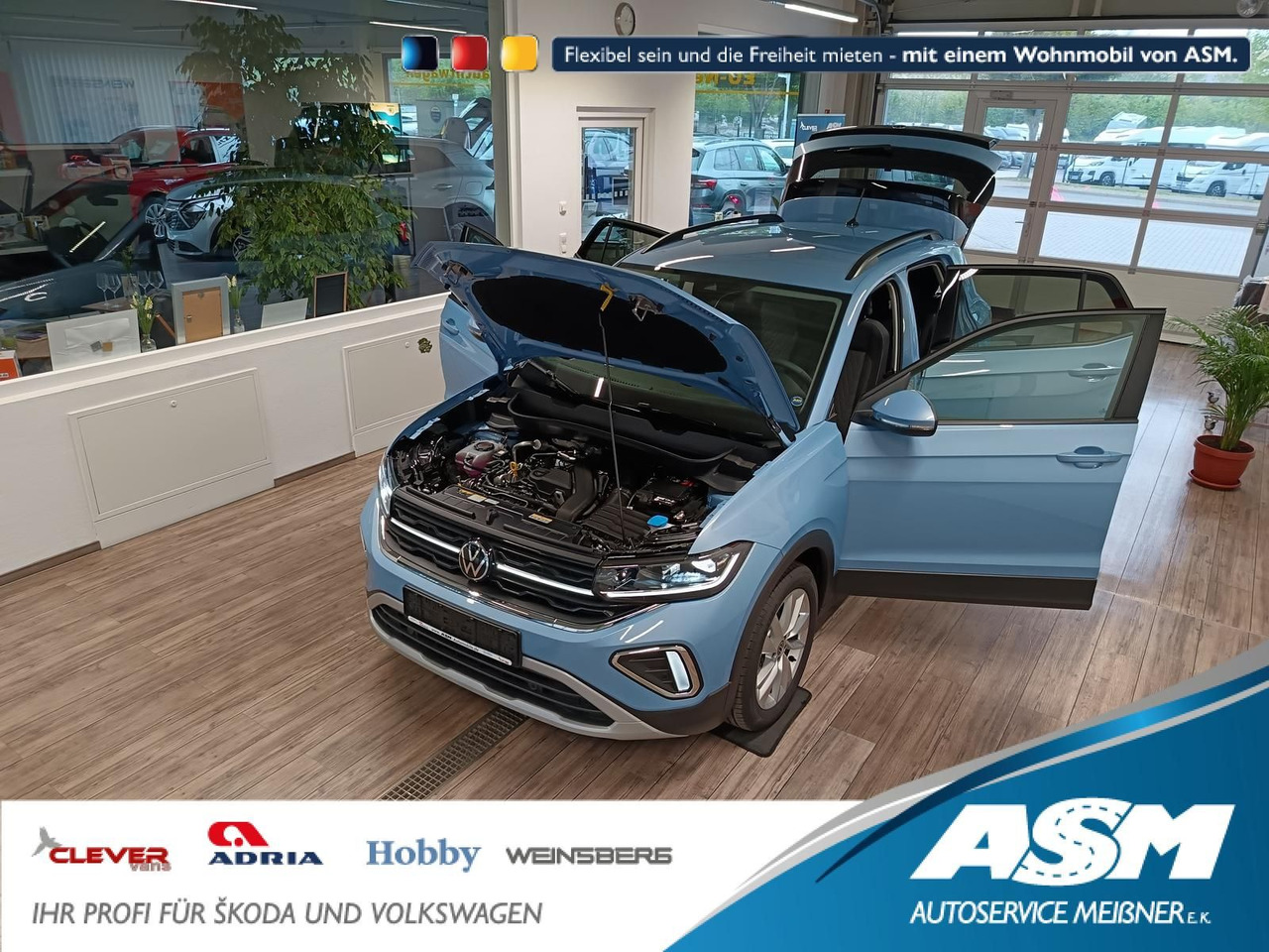 Volkswagen T-Cross Life 1.5 TSI DSG*AHK*MATRIX LED*ACC*SHZ* - SUV: photos 1 Volkswagen T-Cross Life 1.5 TSI DSG*AHK*MATRIX LED*ACC*SHZ* - SUV: photos 1